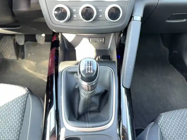 Renault Kadjar blue dci 115 — photo 28