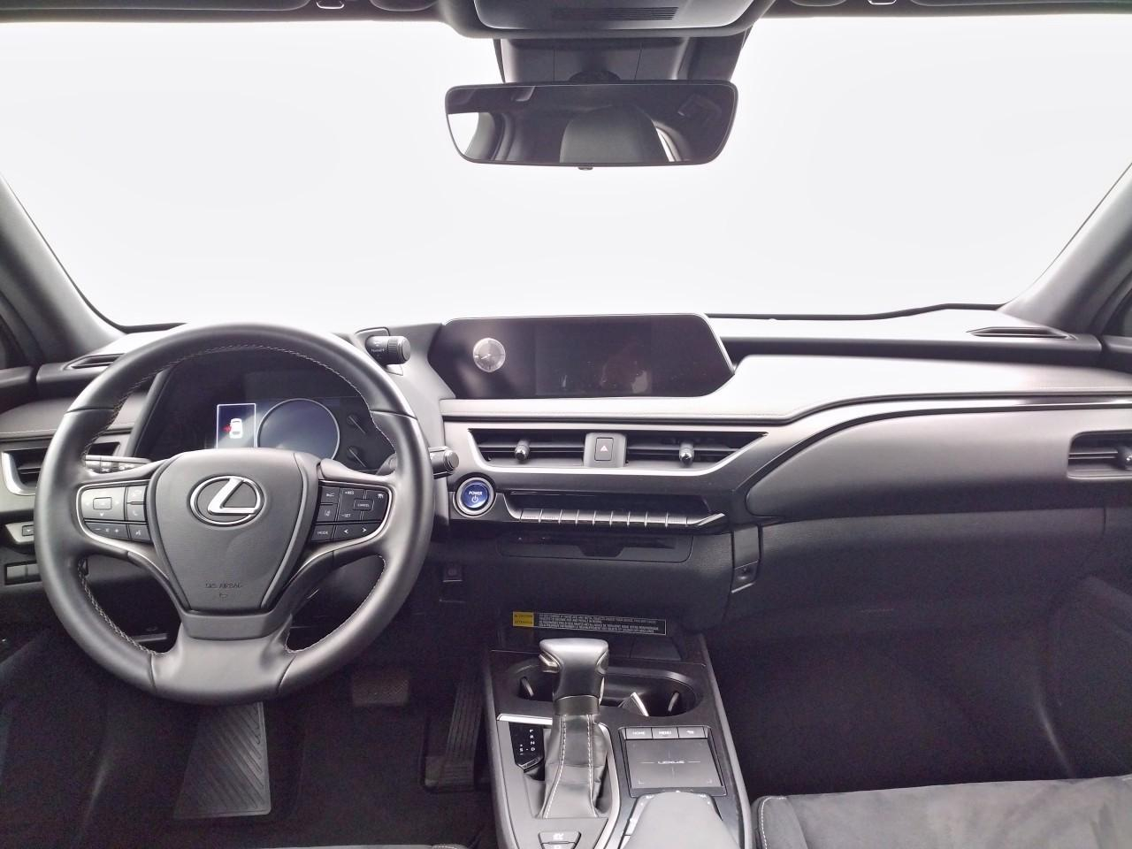 Lexus Ux 250h 2wd f sport — photo 12