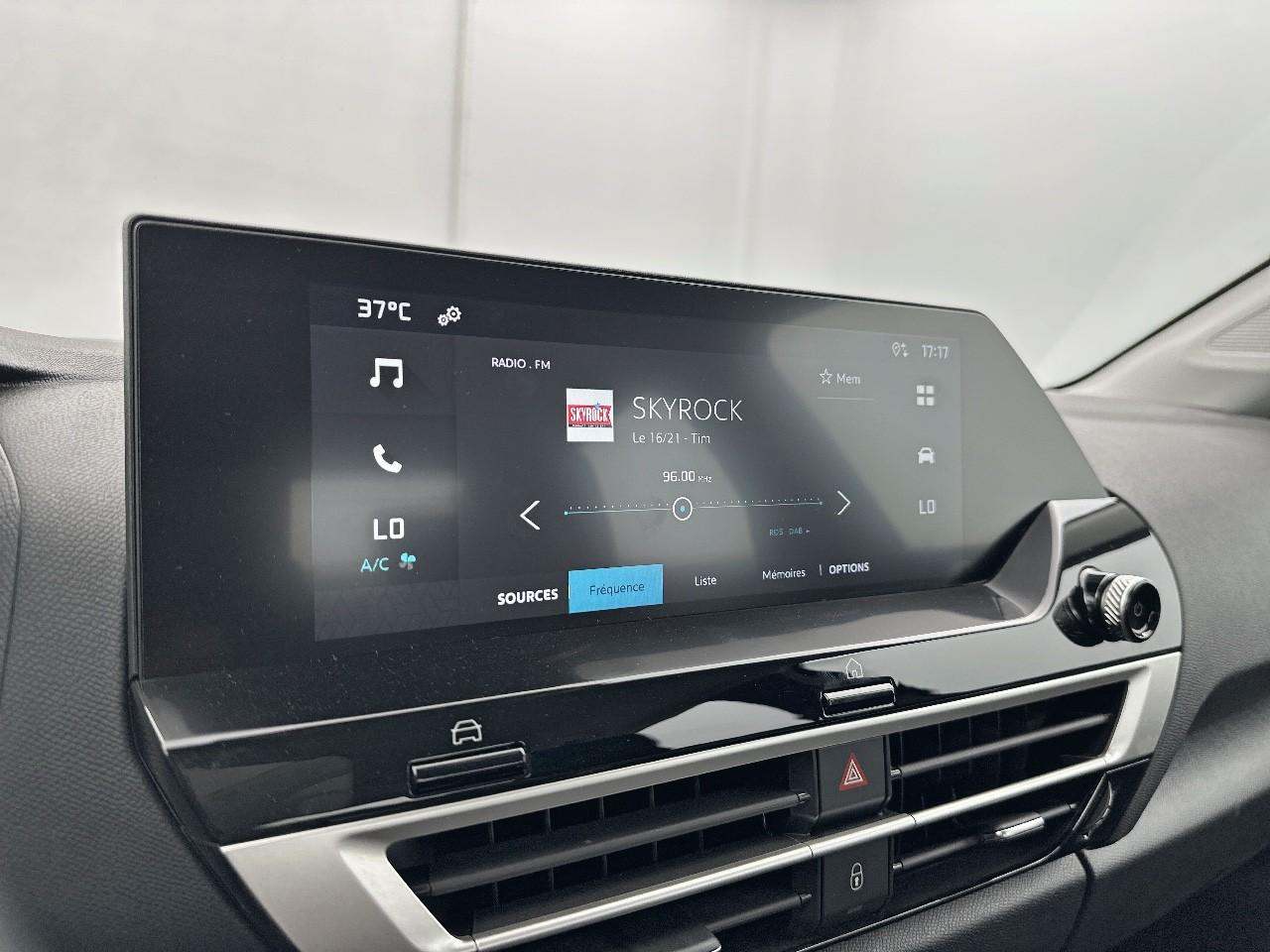 Citroën C4 X hybride 145 ch e-dcs6 you — photo 22