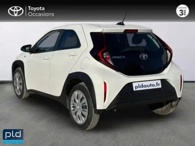 Toyota Aygo X 1.0 vvt-i 72ch dynamic — photo 2