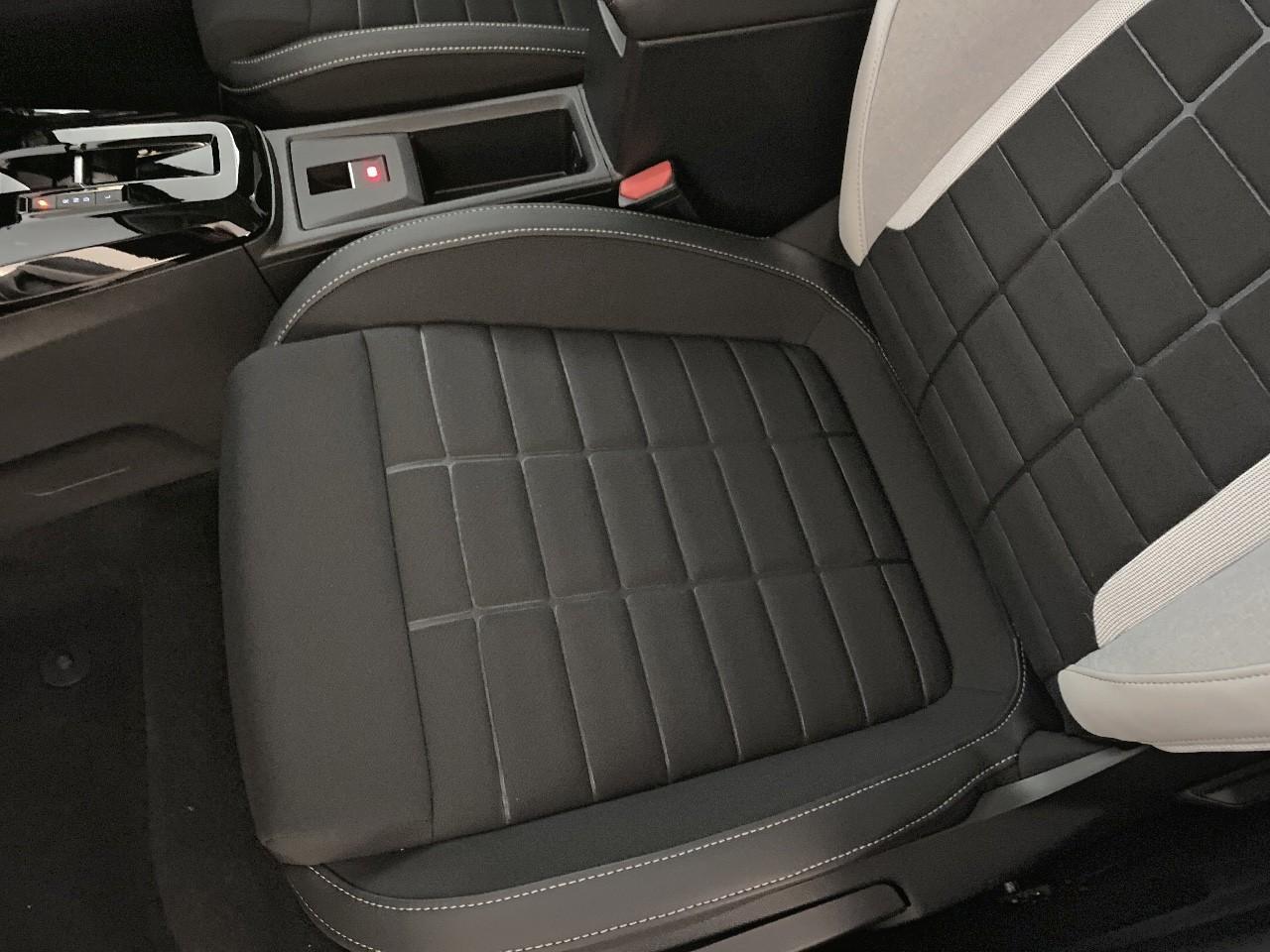 Citroën C3 hybride 110 ch automatique max — photo 9