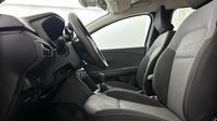 Dacia Jogger 1.6 hybrid 140ch Extreme 7 places -24 — photo 12