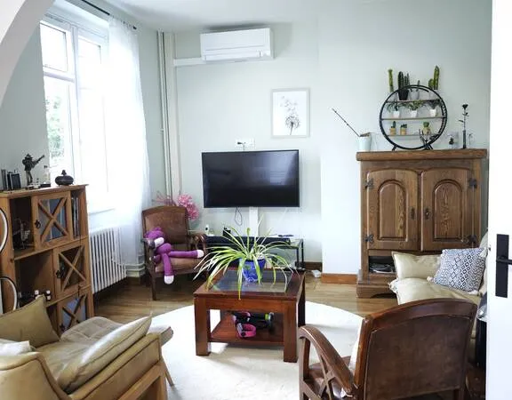 Maison 5 pièces 140 m²