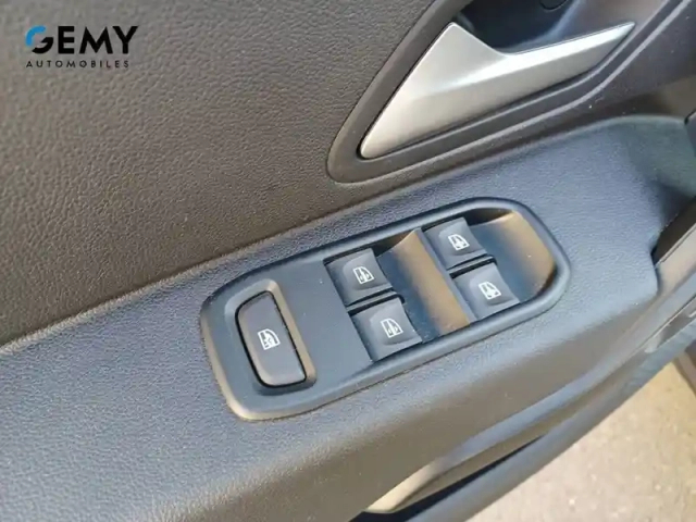Dacia Duster eco-g 100 4x2 — photo 12