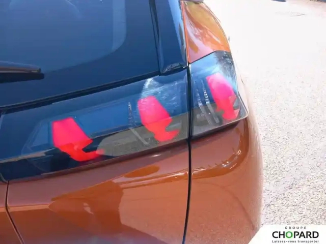 Peugeot 2008 puretech 100 s&amp;s bvm6 — photo 23
