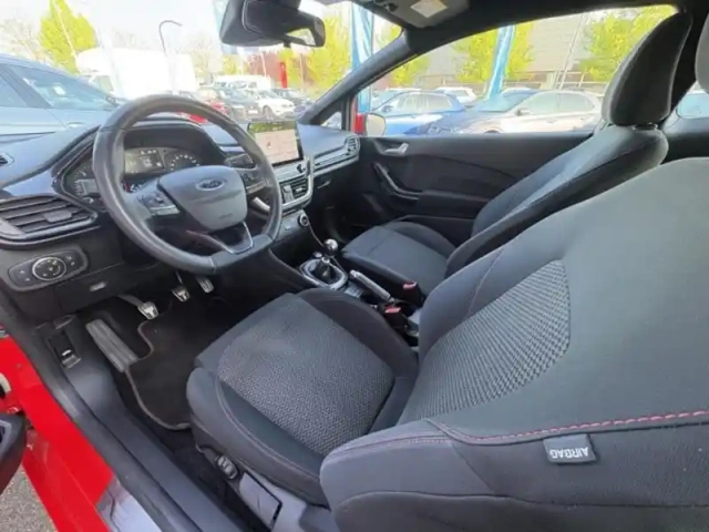 Ford Fiesta 1.0 ecoboost 100ch stop&amp;start st-line 3p — photo 7