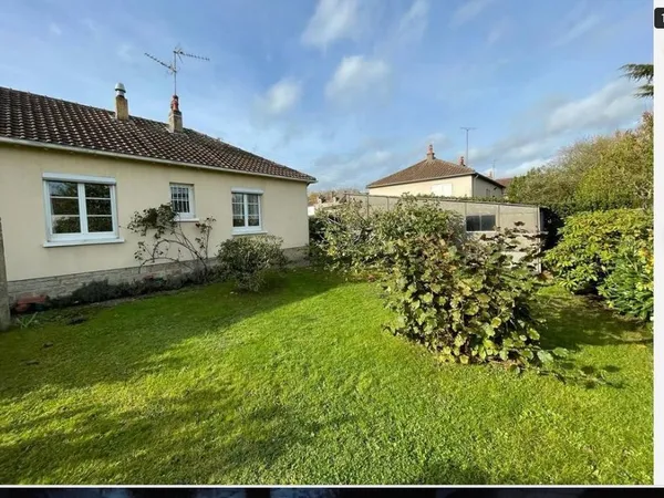 MAISON AVEC JARDIN CAVE ET GARAGE ALENCON