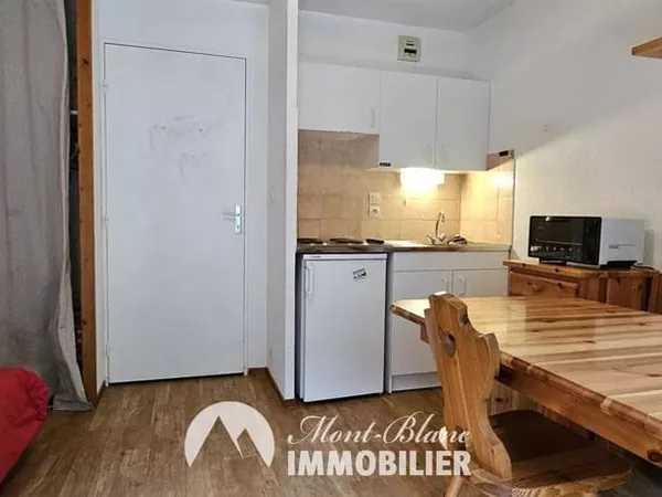 Studio 1 pièce 19 m²