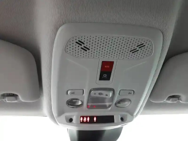 Peugeot 208 puretech 75 s&amp;s bvm5 — photo 50