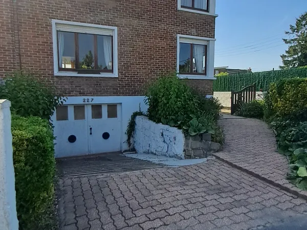 Maison 8 pièces 105 m²