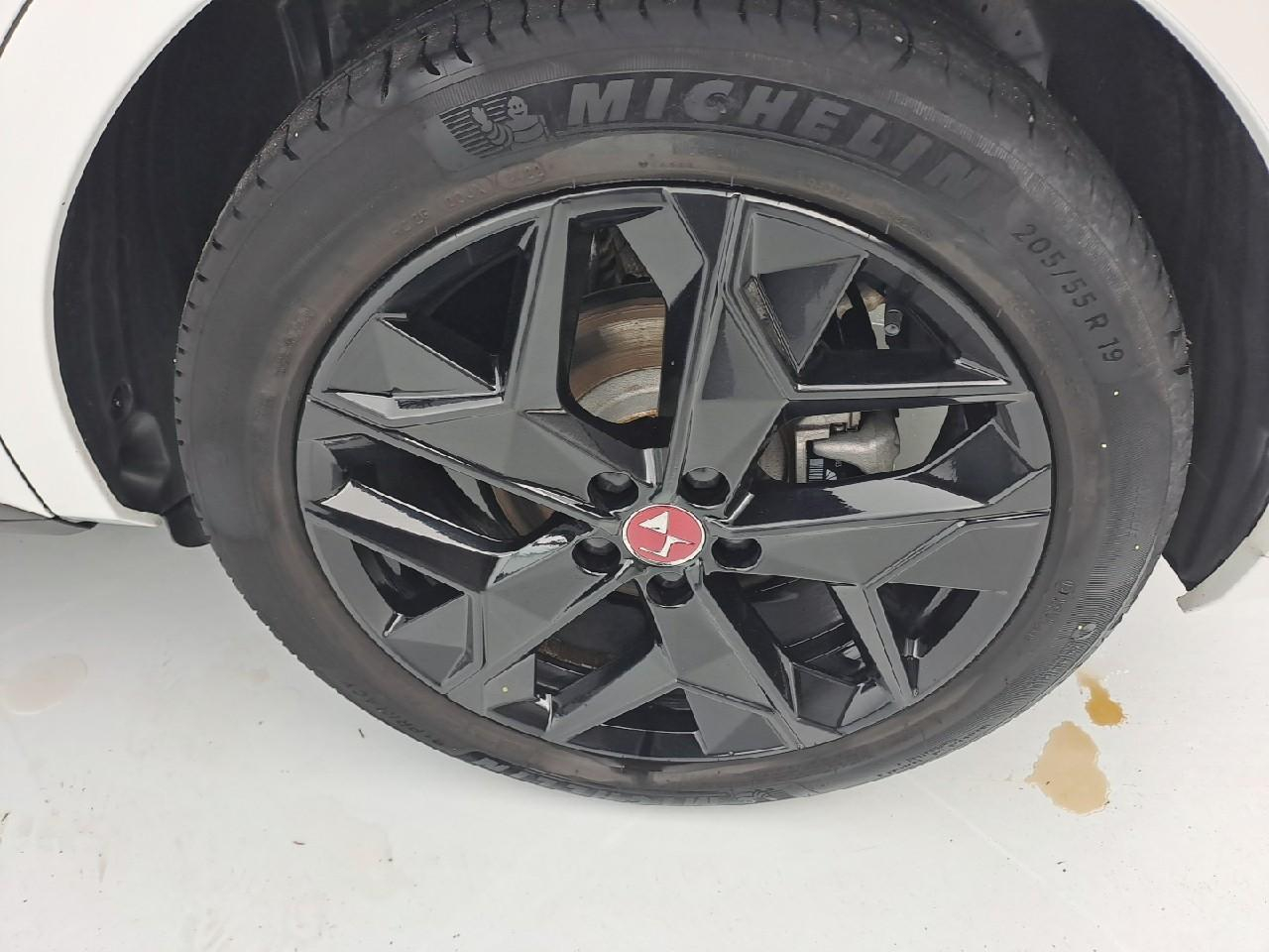 Ds Ds 4 hybride e-tense 225 eat8 performance line+ — photo 25