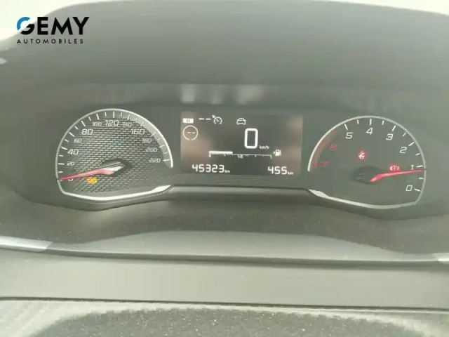 Peugeot 208 puretech 75 s&amp;s bvm5 — photo 29