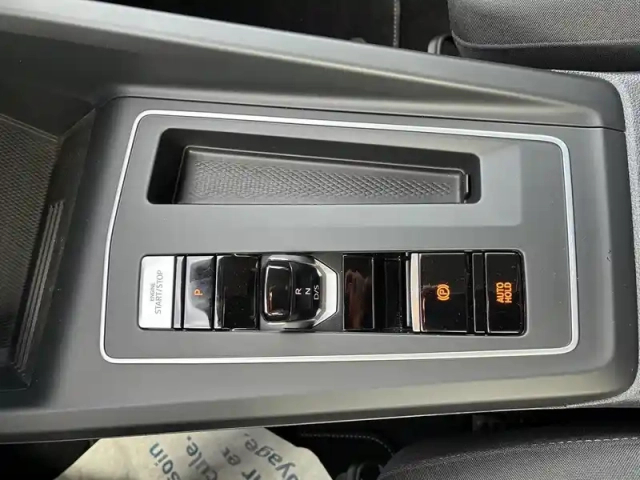 Volkswagen Golf 1.5 ehybrid 204 dsg6 — photo 21