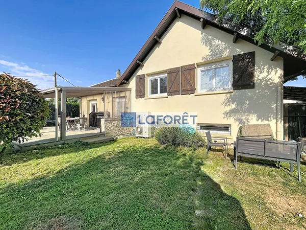 Maison 5 pièces 111 m²