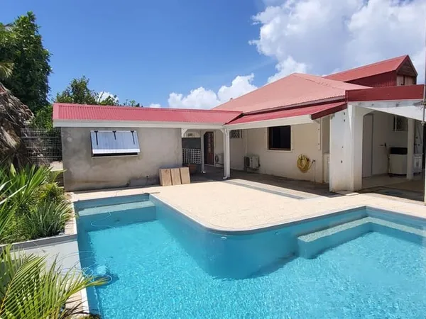 Maison 9 pièces 286 m²