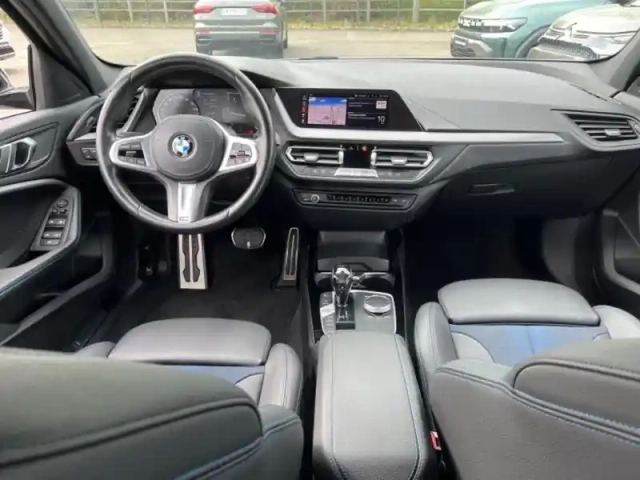 Bmw Serie 1 série 1 118da 150ch m sport 8cv — photo 19