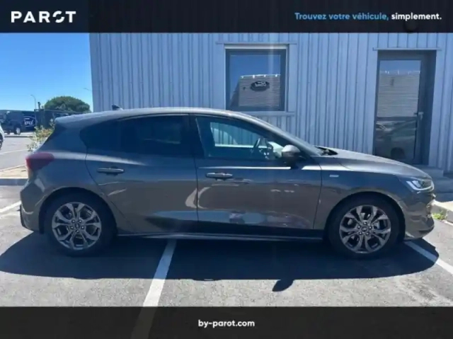 Ford Focus 1.0 flexifuel mhev 125ch st-line x — photo 26