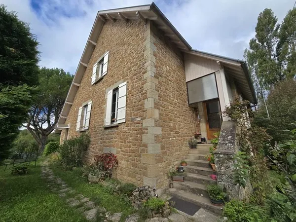 Maison 4 pièces 153 m²