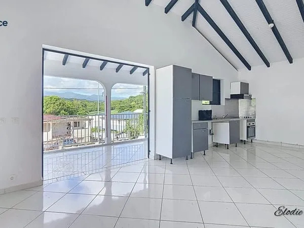 Appartement T4 à louer non meublé