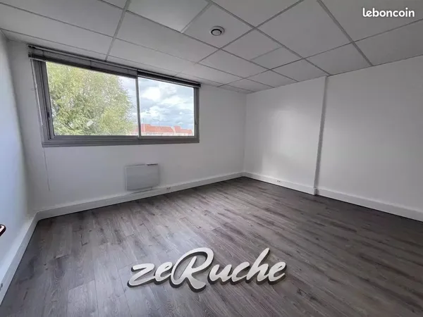 Bureaux 15 m² Douvres-la-Délivrande