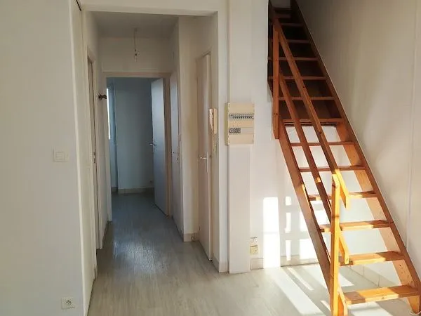 Appartement T2 DUPLEX-37m2-centre bourg