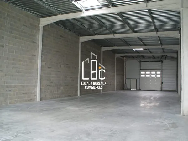 Carquefou - À louer local commercial 225 m²