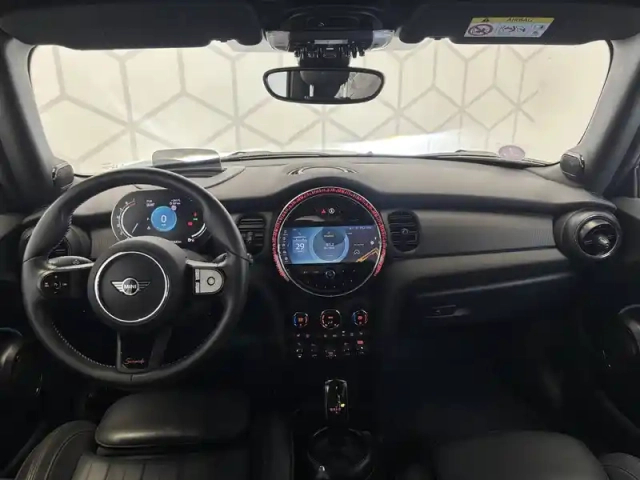 Mini Mini cabriolet cooper 136 ch dkg7 — photo 10