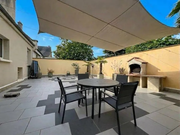 Maison 9 pièces 202 m²