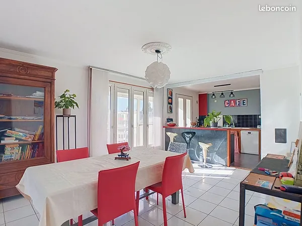 Appartement 5 pièces 90 m²