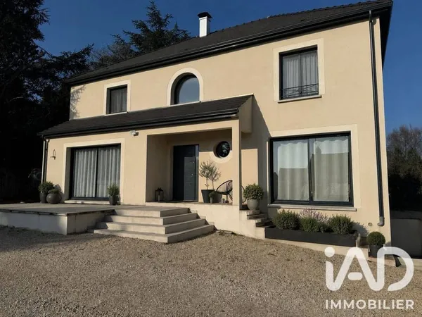 Maison 7 pièces 194 m²