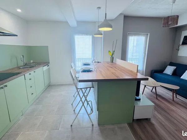 Appartement 3 pièces, 56M2, dernier étage- Climatisation