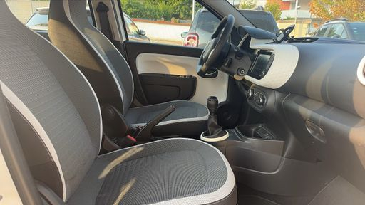 Renault Twingo 1.0 SCe 65 - Equilibre – 2022 – 24033 km – Essence – Boîte Manuelle — photo 7