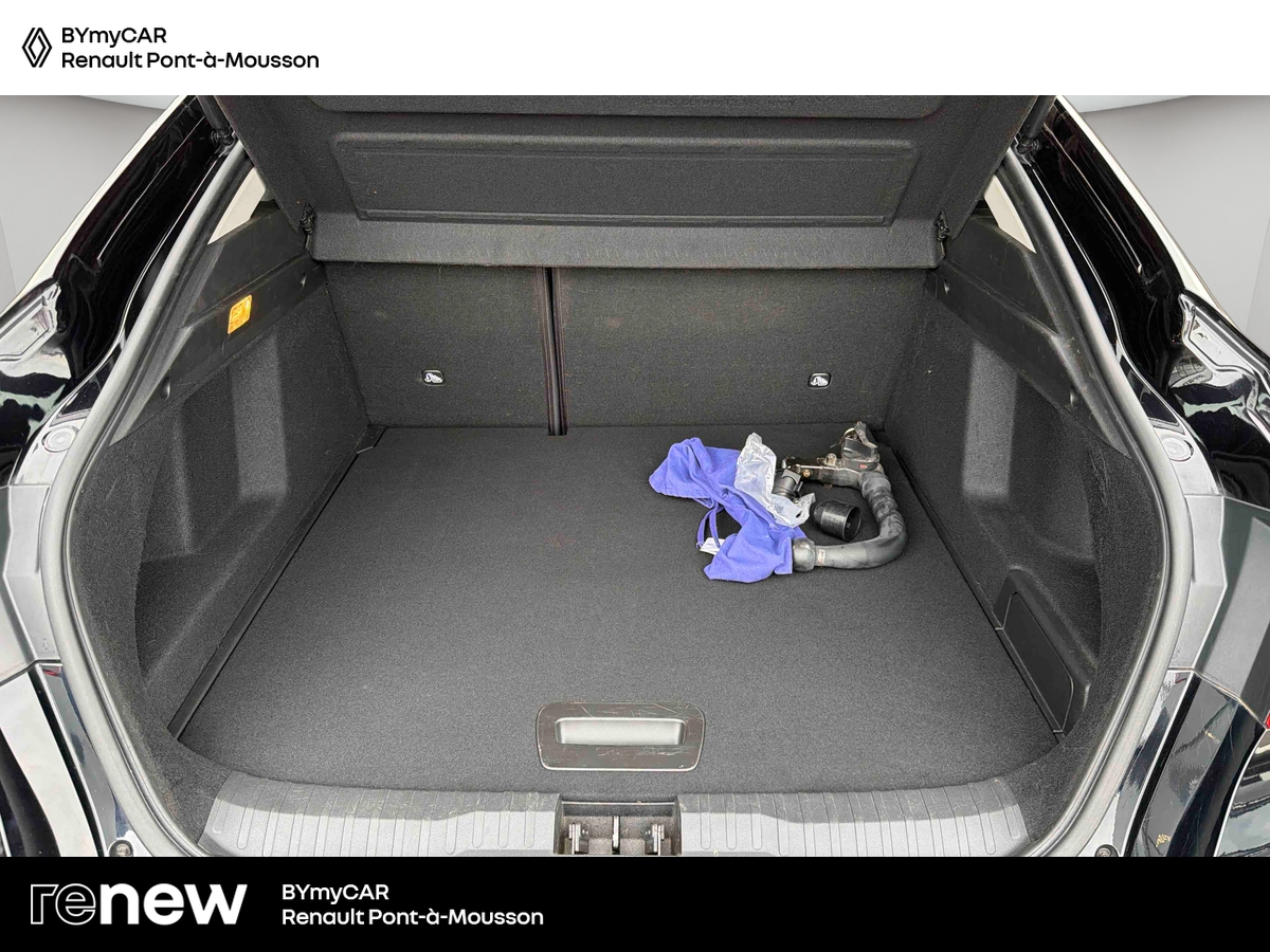Renault Arkana E-Tech 145 - 21B — photo 13