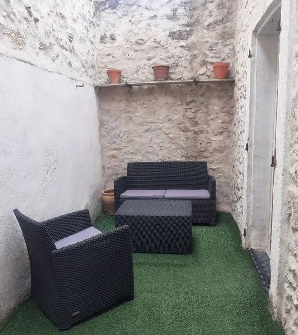 Photo 3