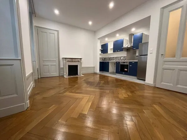 Appartement 3 pièces 85 m²