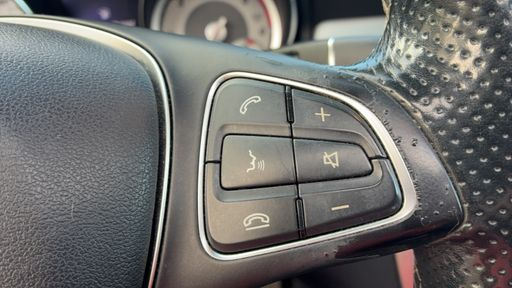 Mercedes Classe CLA 2.1 200 CDI 136 - Sensation – 2015 – 165603 km – Diesel – Boîte Automatique — photo 14