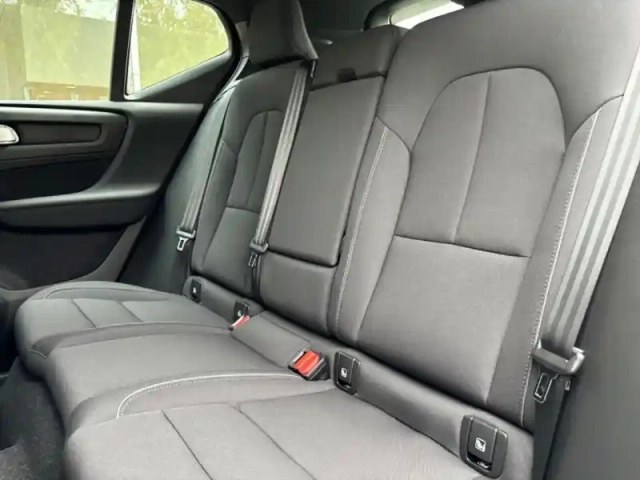 Volvo Ex40 single extended range 252ch plus — photo 10