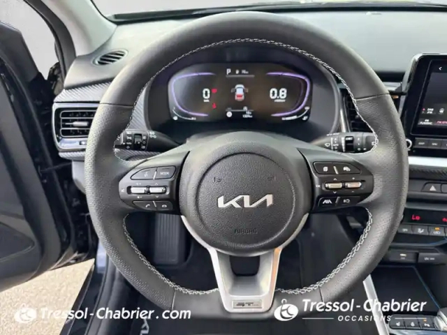 Kia Stonic 1.0 t-gdi 100 ch dct7 gt-line — photo 12