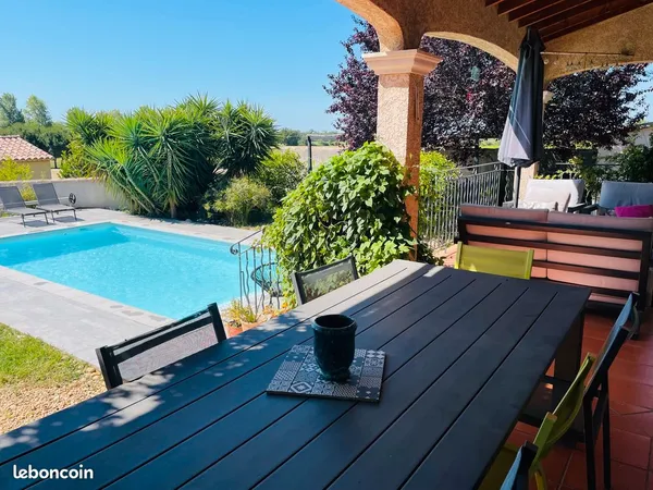 BELLEGARDE en exclusivité villa 4 chambres et studio