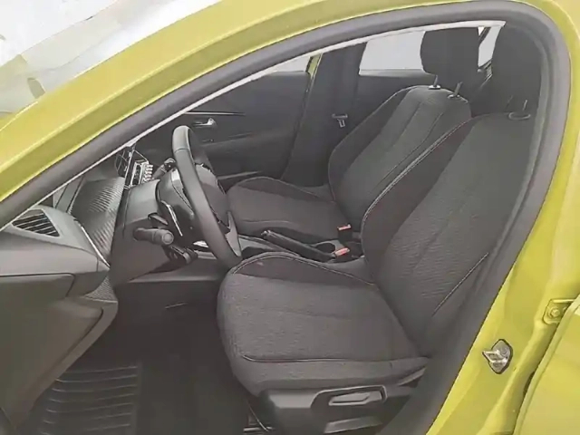 Peugeot 208 hybrid 100 e-dcs6 — photo 47