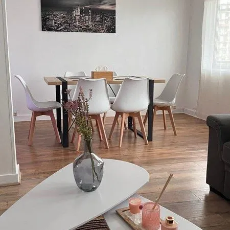 Chambre disponible en colocation à Fresnes - Appartement 69 m²