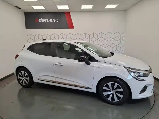 Renault Clio tce 90 — photo 16