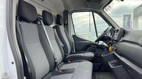 Renault Master F3500 L3H3 2.3 Blue dCi 135ch Confort Euro6E — photo 13