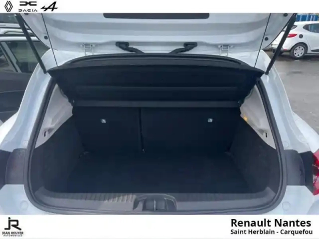 Renault Clio 1.0 sce 65ch evolution — photo 3
