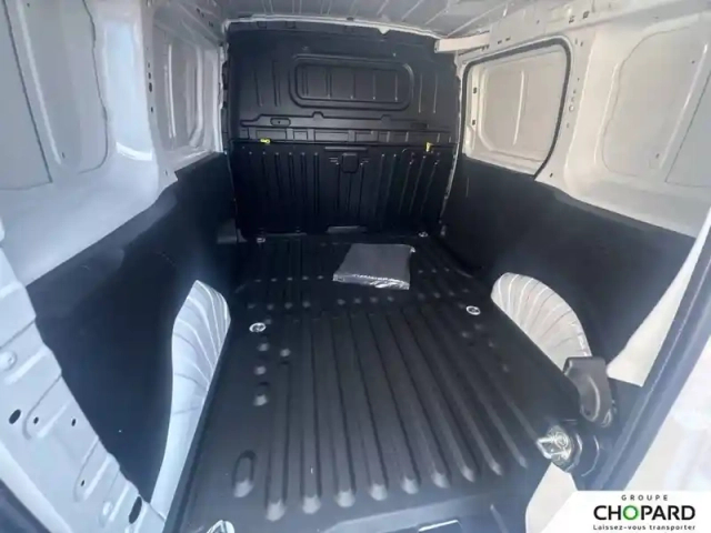Opel Combo cargo m diesel 130 ch aut. — photo 8