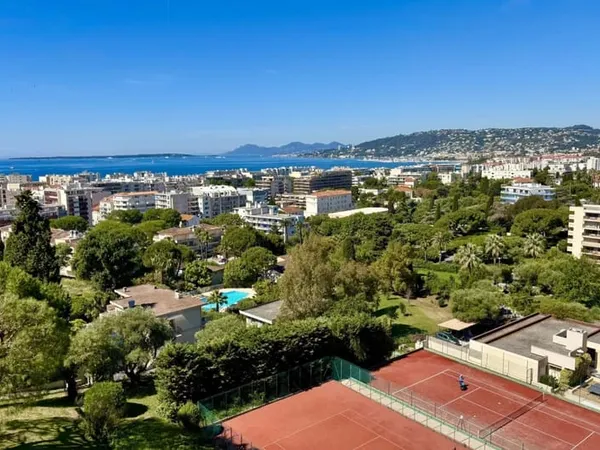 Appartement 2 chambres avec piscine, tennis et aperçu mer - Juan-les-Pins