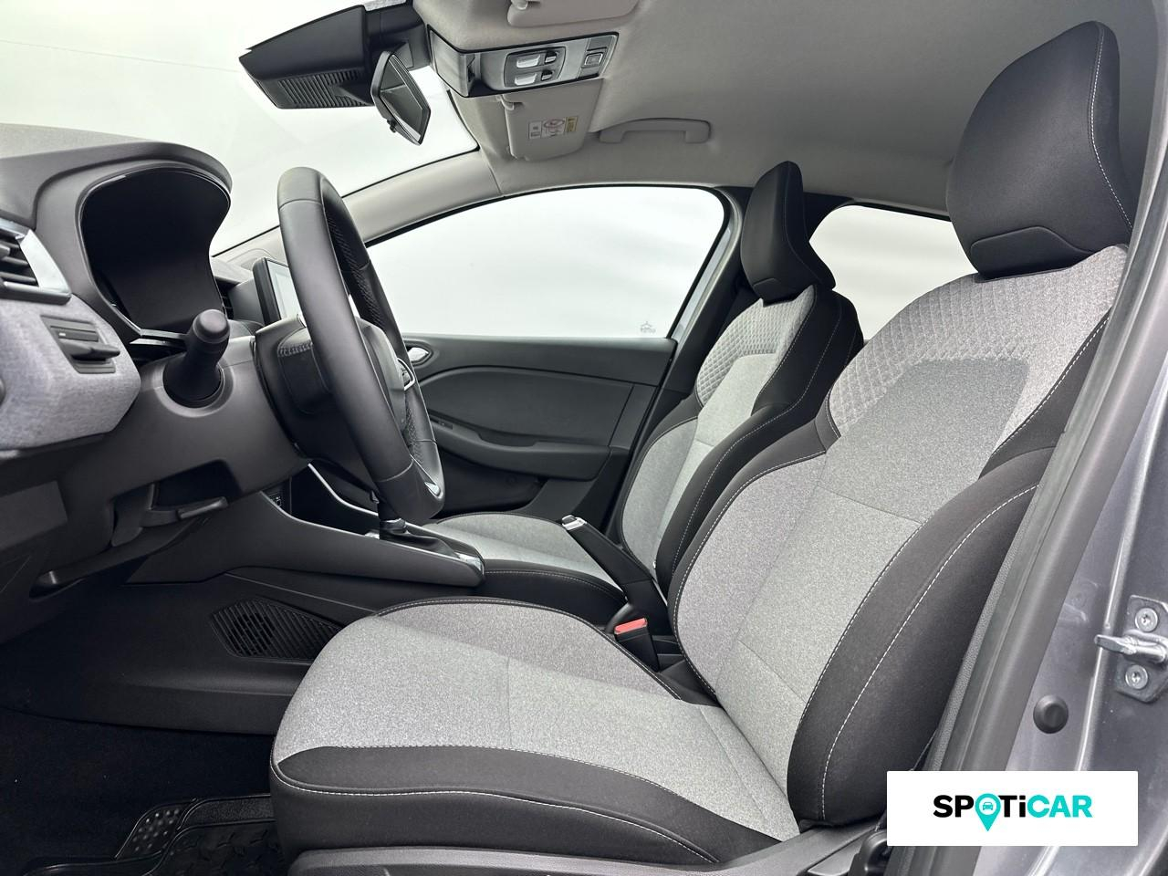 Renault Clio 1.0 tce 90 cvt evolution business — photo 9
