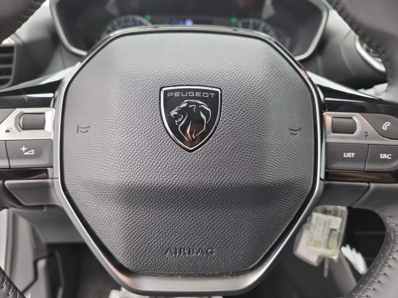 Peugeot 208 100 s&s bvm6 style — photo 25