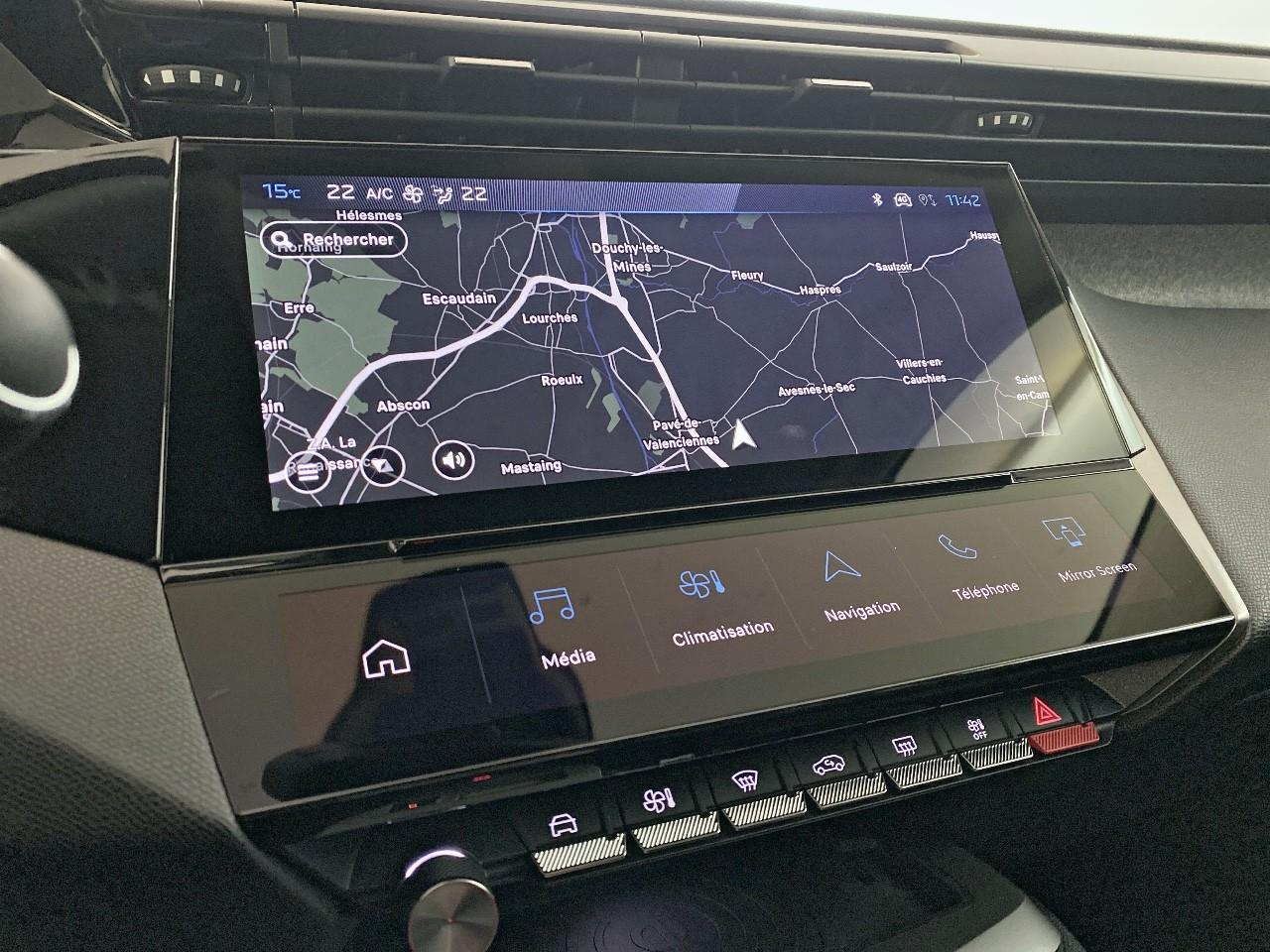 Peugeot 308 hybrid 145 e-dcs6 allure — photo 16