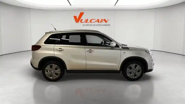 Suzuki Vitara 1.4 boosterjet hybrid — photo 10